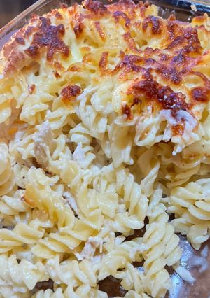 A picture of Christmas leftover turkey pasta bake.