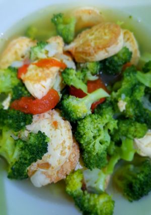Foto resep Tumis Brokoli dan Tofu
