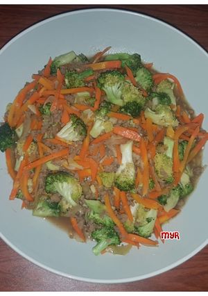 Foto resep Brokoli Wortel Sapi Cincang Tumis Mentega ✅