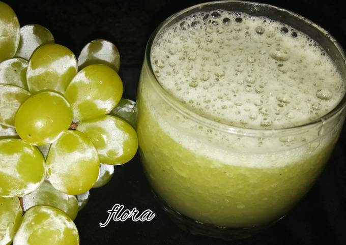 Green grapes juice