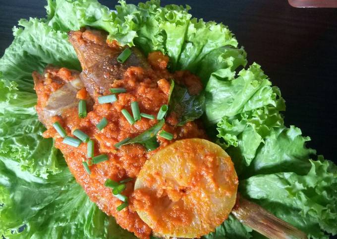 Resep Ikan Asap Bumbu Kuning Oleh Dewi Isyaroh Cookpad