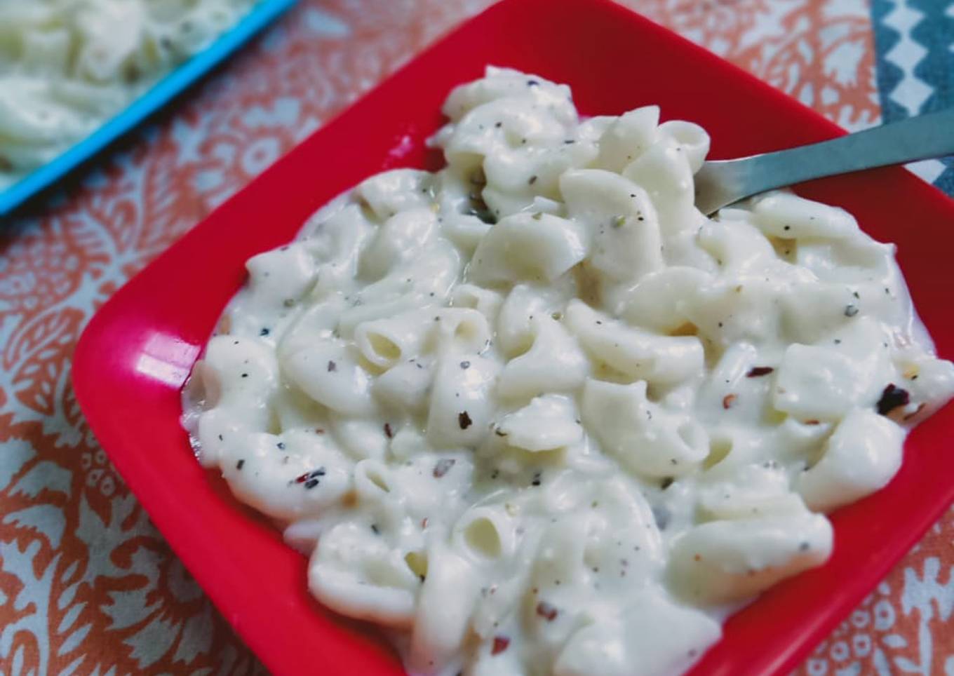 Italian white sauce pasta by Akshata Surve