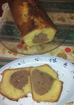 Una foto de Budín marmolado de naranja y chocolate🍊🍫