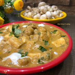 A picture of Creamy Makhana Paneer Sabzi – Calcium Rich Lunch Recipe.