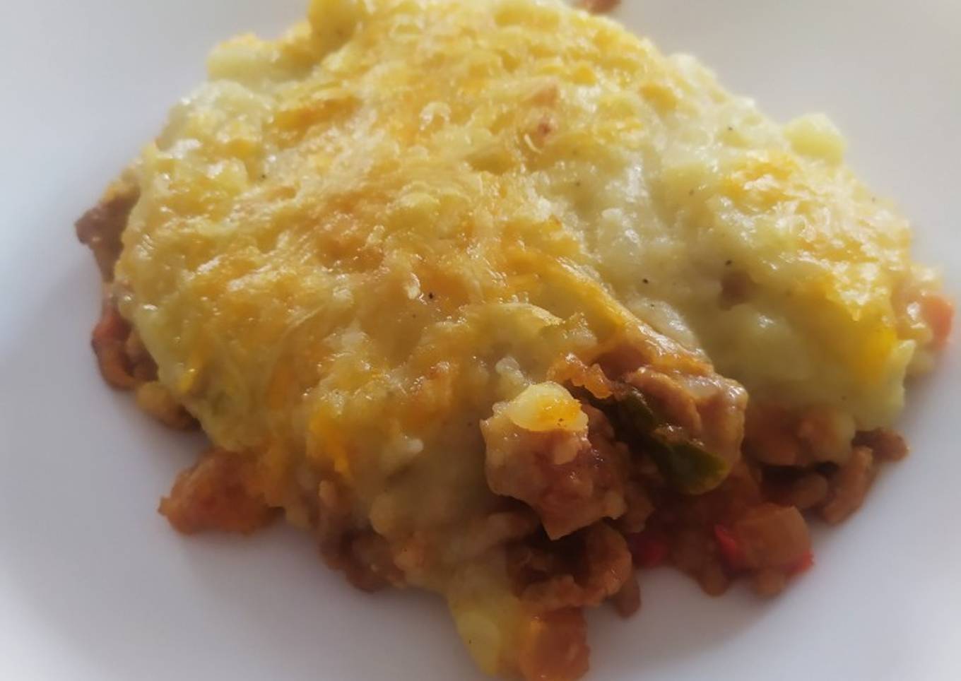 Pastel de carne con puré de patata