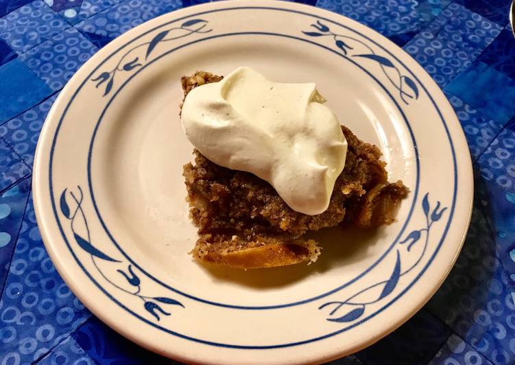 Recipe: Delicious Nem æblekage med nøddelåg
