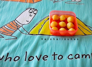 A picture of Besan Makhana Ladoo for Kids (No Cook Laddu).