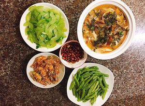 Hình của món Bữa tối đơn giản.