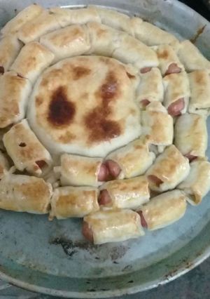 Una foto de Masa, salchicha y volvan de queso