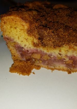 A picture of Strawberry Rhubarb Coffee Cake.
