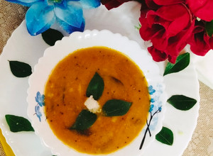 A picture of Dhaba style dal fry.