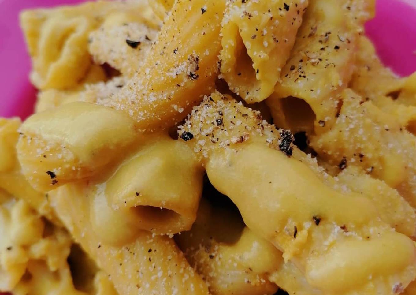 Pasta with cheese