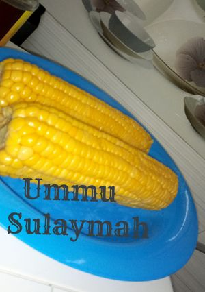 A picture of Boiled Sweet Corn.