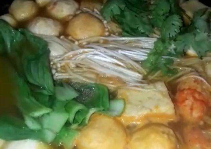 Shabu-shabu/Steamboat/Suki Kuah Tomyam