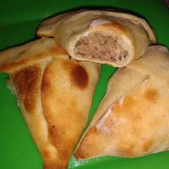Una foto de Empanadas árabes con masa casera