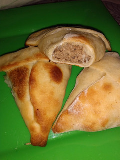 Una foto de Empanadas árabes con masa casera