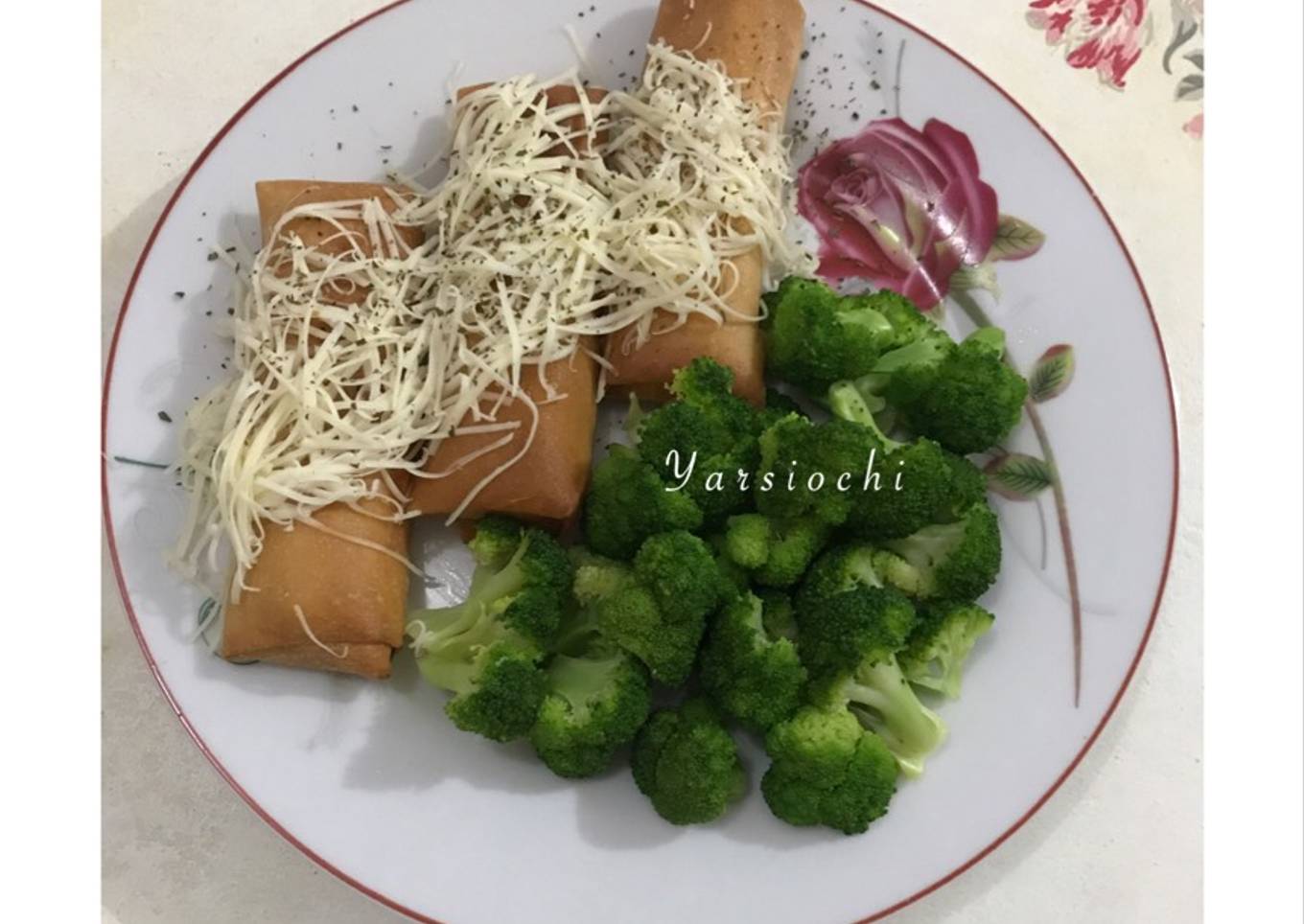Lumpia daging cincang