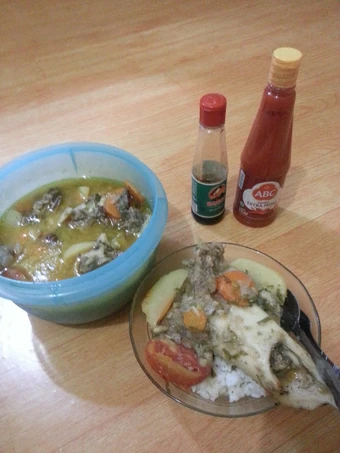 Langkah Gampang Membuat Resep Sup tulang sapi yang Bisa Manjain Lidah Anti Ribet, Uenak Banget