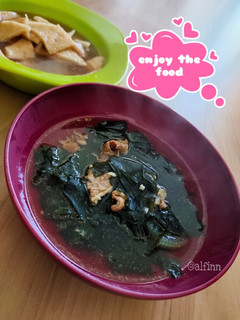 Foto resep Sup Rumput Laut Korea (Miyeok Guk)