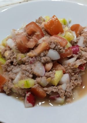 Una foto de Ensalada de atún