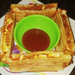 A picture of Bombay masala sandwich 😋.