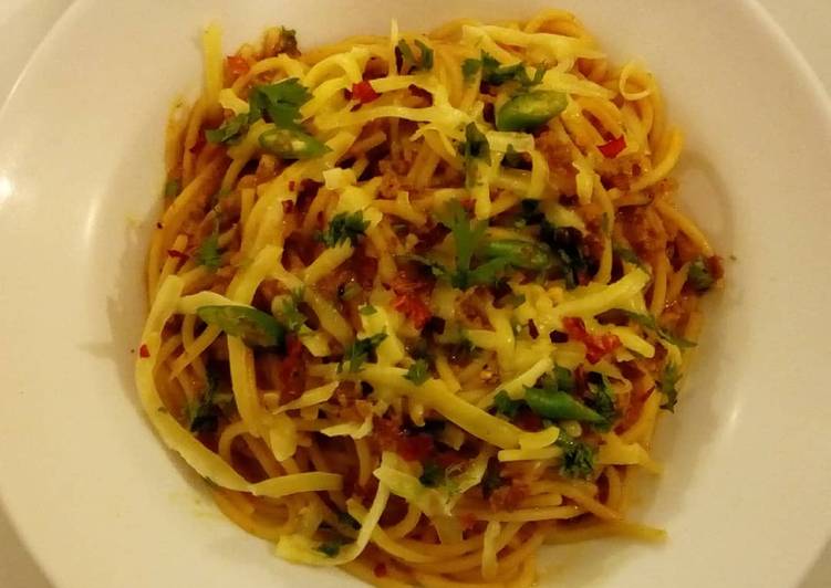 Easiest Way to Prepare Quick Soya mince with Spagetti#stayhome