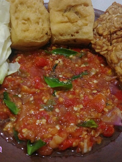 Foto resep Sambal Daun Jeruk