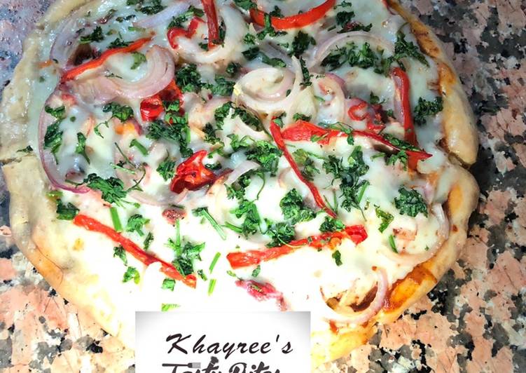 Simple Way to Prepare Ultimate Grilled chicken pizza