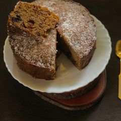 A picture of Christmas Fruit Cake.
