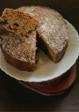 A picture of Christmas Fruit Cake.