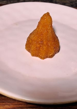 A picture of मोतीचूर मोदक.