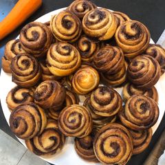 A picture of Cinnamon Buns.
