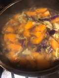 Sopita rápida vegana y con lo que tenía en la heladera. Para día de lluvia