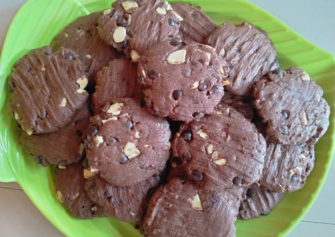 Cookies Coklat Almond Chocochips