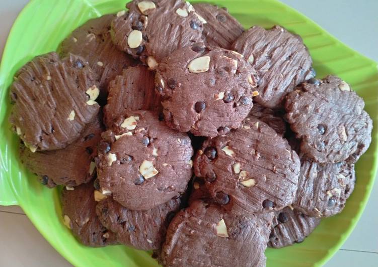 Cookies Coklat Almond Chocochips