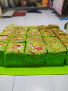 Foto resep Bolu pandan sekat