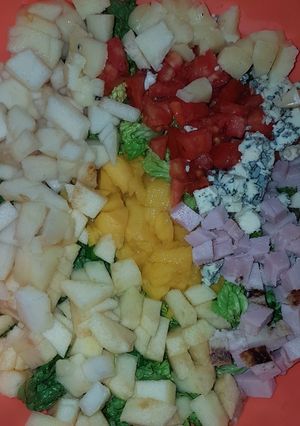 Una foto de Ensalada tropical otra versión