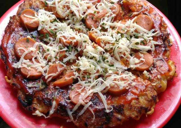 Cara Gampang Membuat Pizza mie Anti Gagal