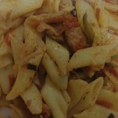 Simple tempting pasta A picture of Simple tempting pasta.