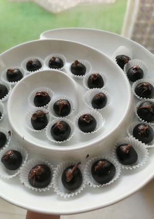 A picture of Truffles.
