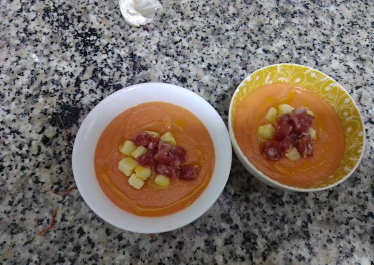 Salmorejito de ciruela