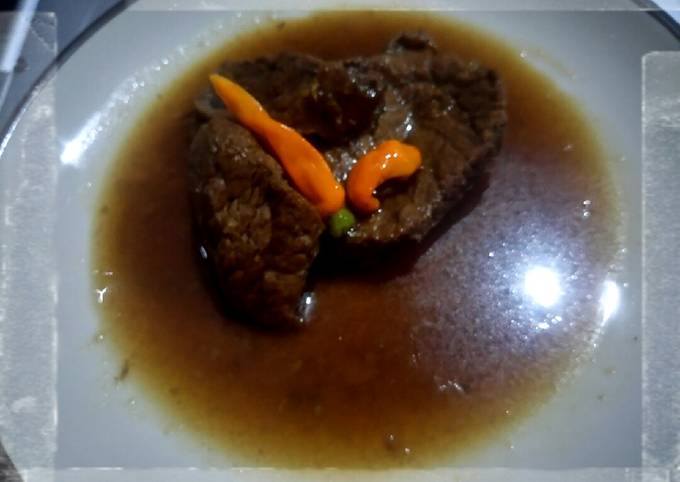 Semur daging betawi