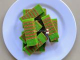 Kek Lapis Haw Flakes (Masam Manis)