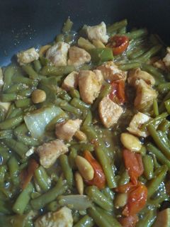 Una foto de Pollo con judías al estilo chino