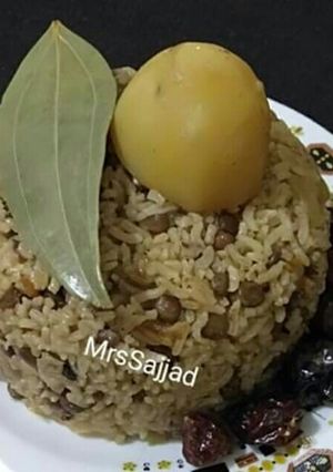 A picture of Masoor pulao.