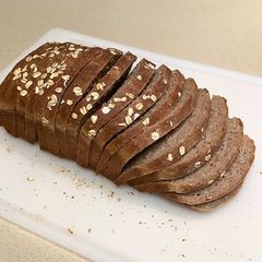 A picture of Oatnut Sandwich Bread.