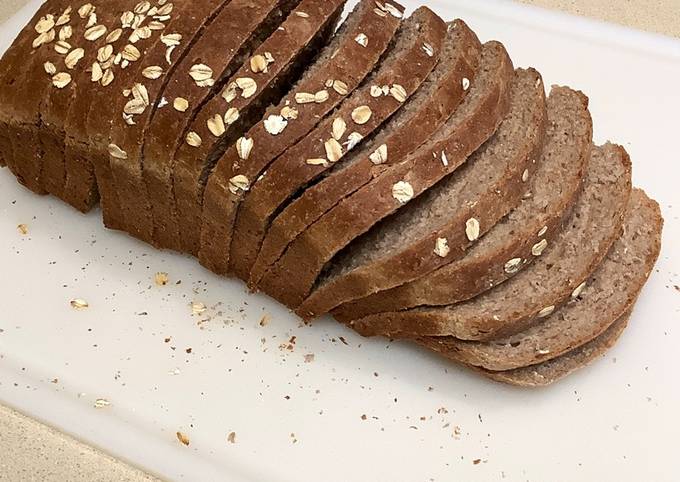 How to Prepare Perfect Oatnut Sandwich Bread