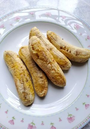 รูปของ กล้วยไข่อบลมร้อน💛🍌🍌🍌รอดมั้ยน้าา