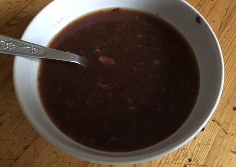 Soupe de betteraves rouges et pomme granny