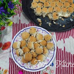 A picture of Middle Eastern Honeycomb Bread.